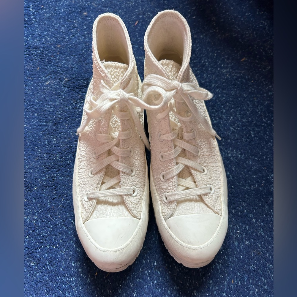 Rare textured Desert Camo cream coloured Converse high tops with lugged sole 2.0